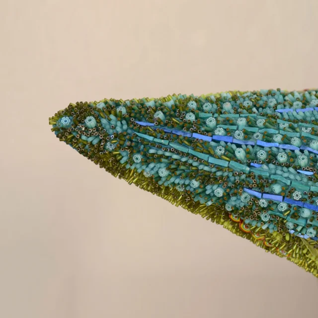 Blue Bird, dettaglio della testa in mosaico blu, Dusciana Bravura