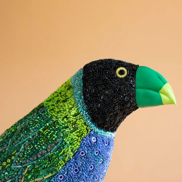 Diamond Gould, scultura in mosaico, vista frontale, Dusciana Bravura