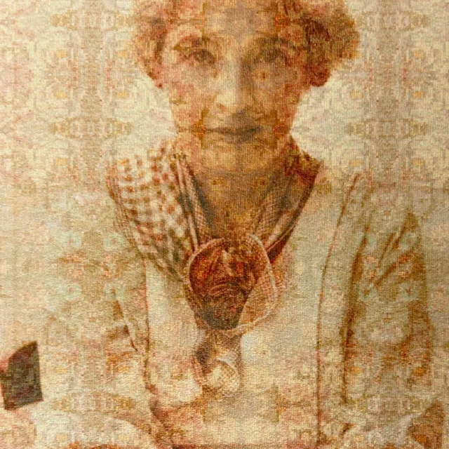 Ritratto di Gerda Lerner, donna pioniera scrittrice, docente e storica. Opera facente parte della mostra "L'intelligenza di Venere" di Dusciana Bravura.