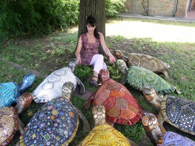 Tartarughe, scultura grande in mosaico di paste vitree e murrine, Dusciana Bravura